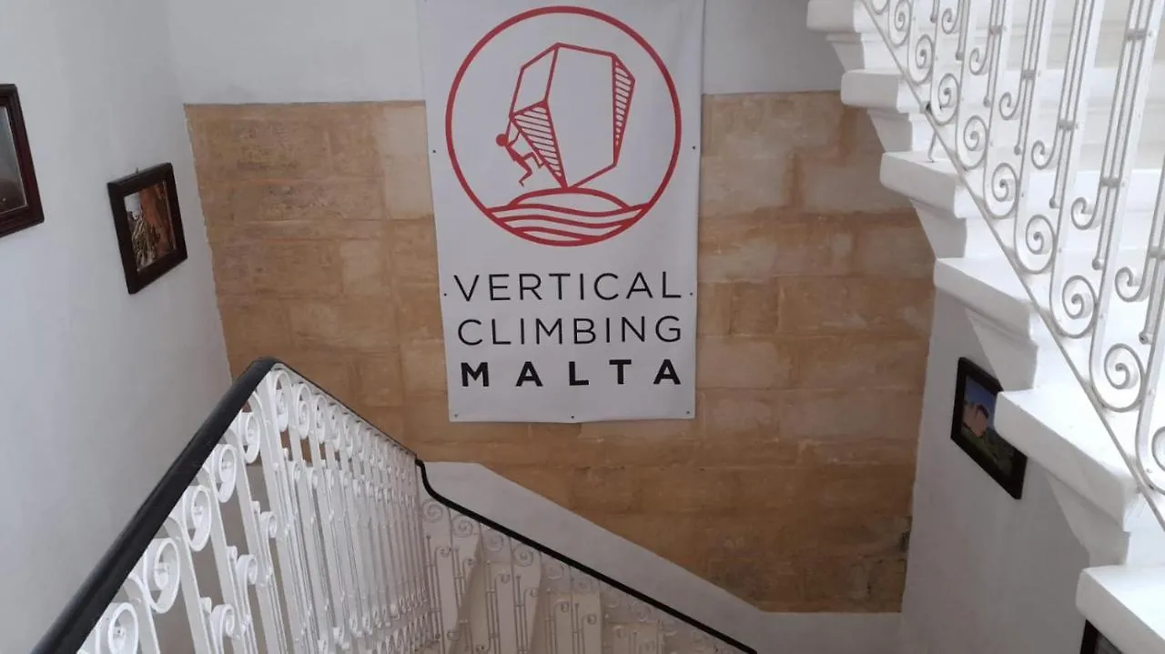 Vertical Climbing Malta Qrendi Μάλτα