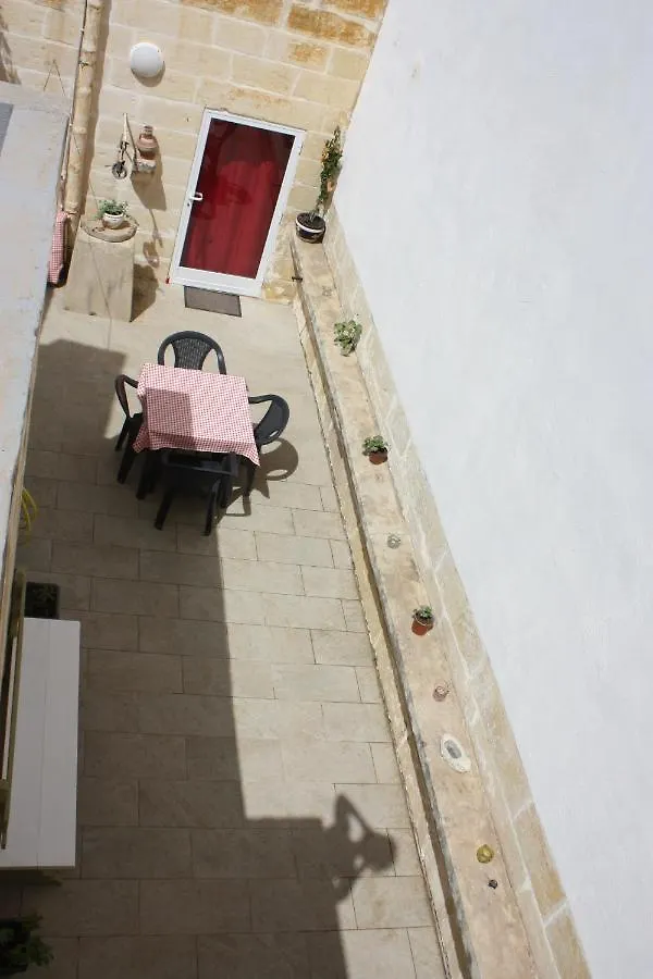 Vertical Climbing Malta Qrendi Δωμάτια σε οικογενειακή κατοικία